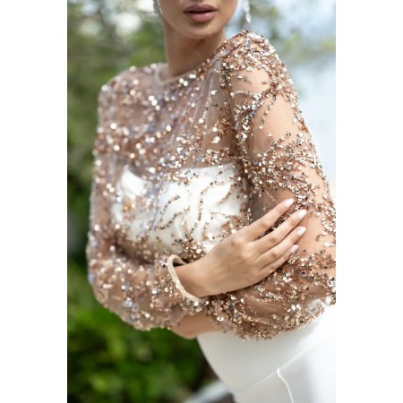 Elegant set with sequin top...