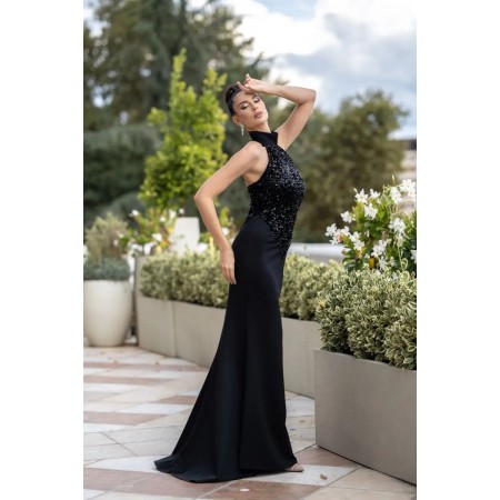 Robe longue noire à bustier...