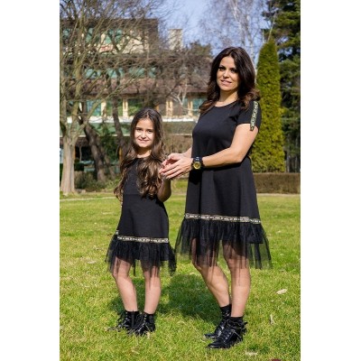 Abito con tulle